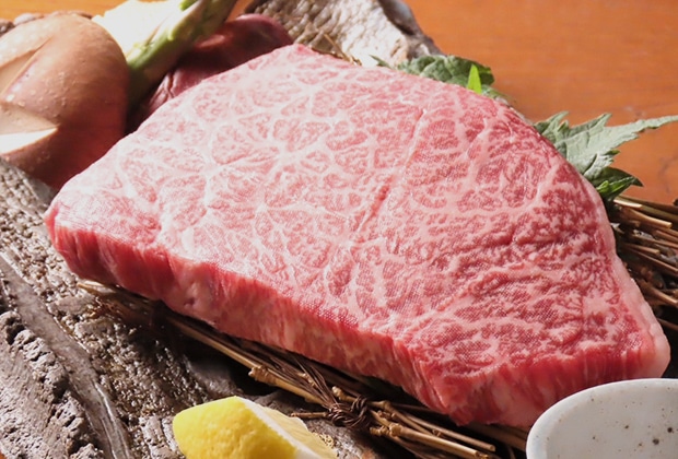 酒に寄り添う一皿